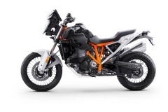 KTM 1390 Super Adventure R 2025