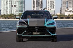 Lamborghini Urus SE Ad Personam Miami