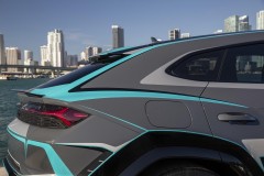 Lamborghini Urus SE Ad Personam Miami