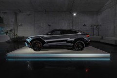 Lamborghini Urus SE Ad Personam Miami