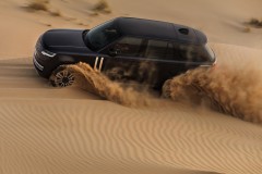 Range Rover Electric Desert Test