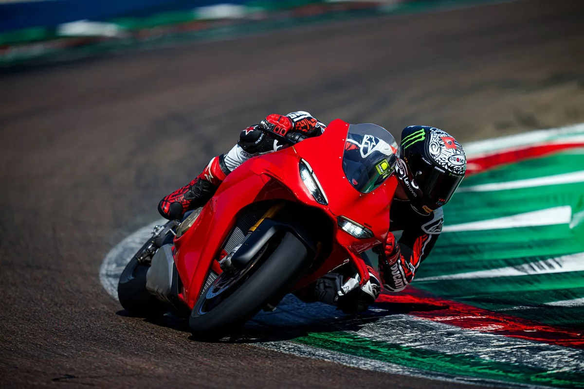 Ducati Panigale V4 2025