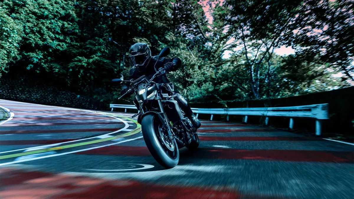 Yamaha MT-09 Y-AMT