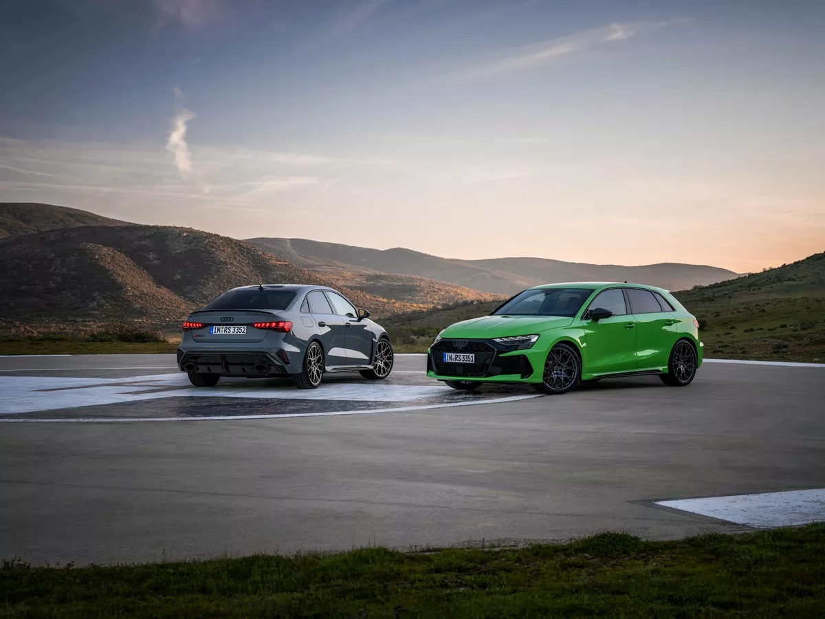 Audi RS 3 Sedan / Audi RS 3 Sportback