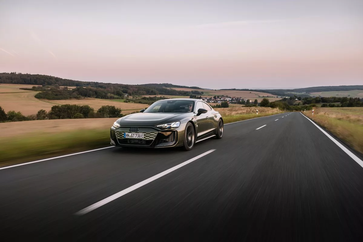 Audi RS e-tron GT performance