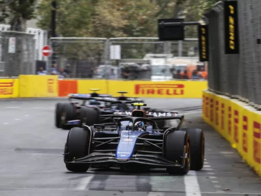 Franco Colapinto, Alex Albon, Pierre Gasly a Baku