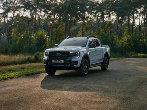 Ford Ranger PHEV 2025