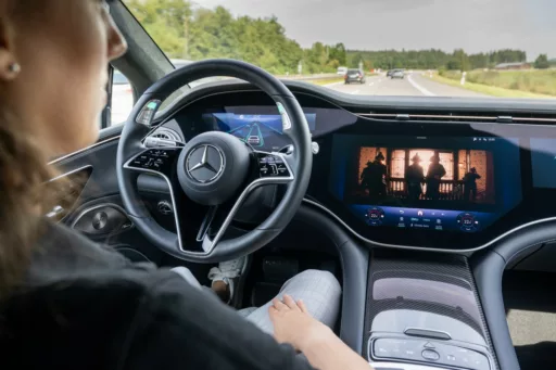 Mercedes-Benz Drive Pilot 2025