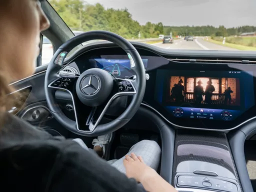 Mercedes-Benz Drive Pilot 2025