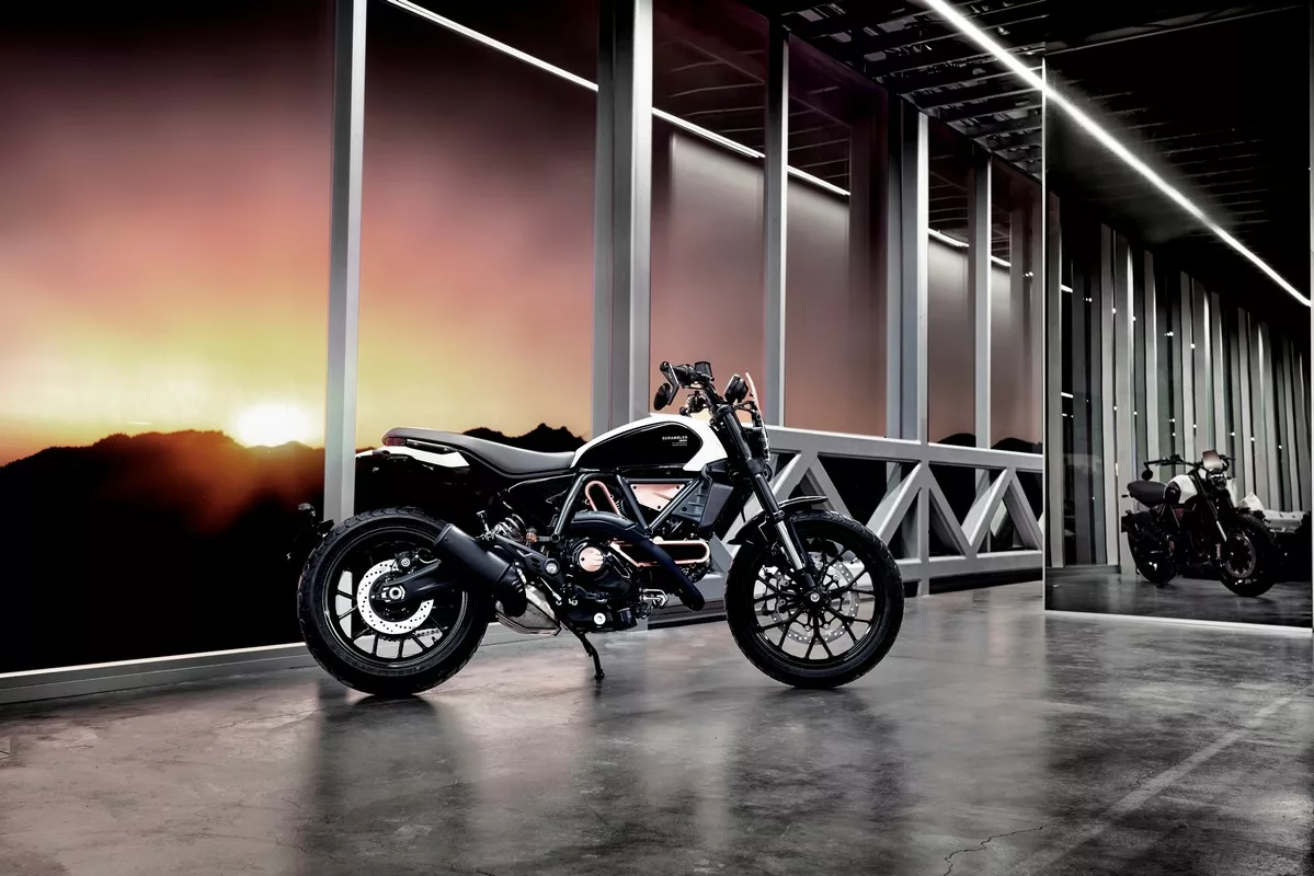 Ducati Scrambler Rizoma Edition 2025