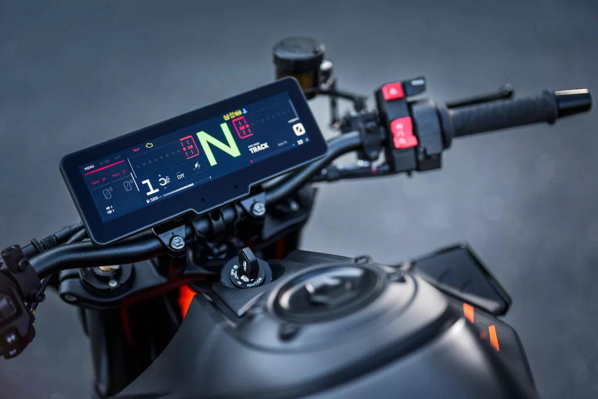 KTM TFT 8.8 Dashboard