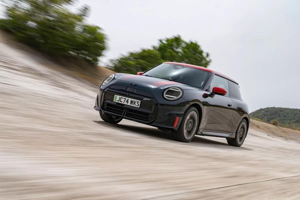 MINI John Cooper Works Electric