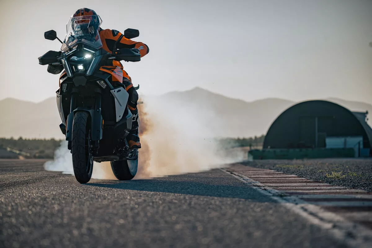 KTM 1390 Super Adventure S EVO 2025