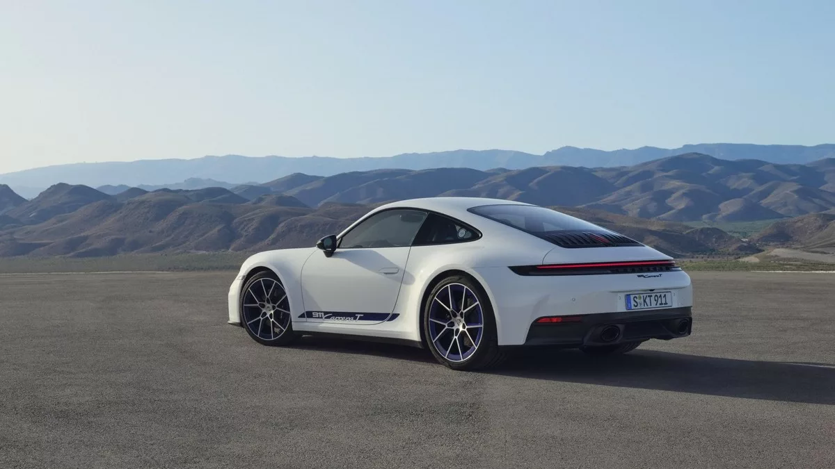 Porsche 911 Carrera T Coupé 2025