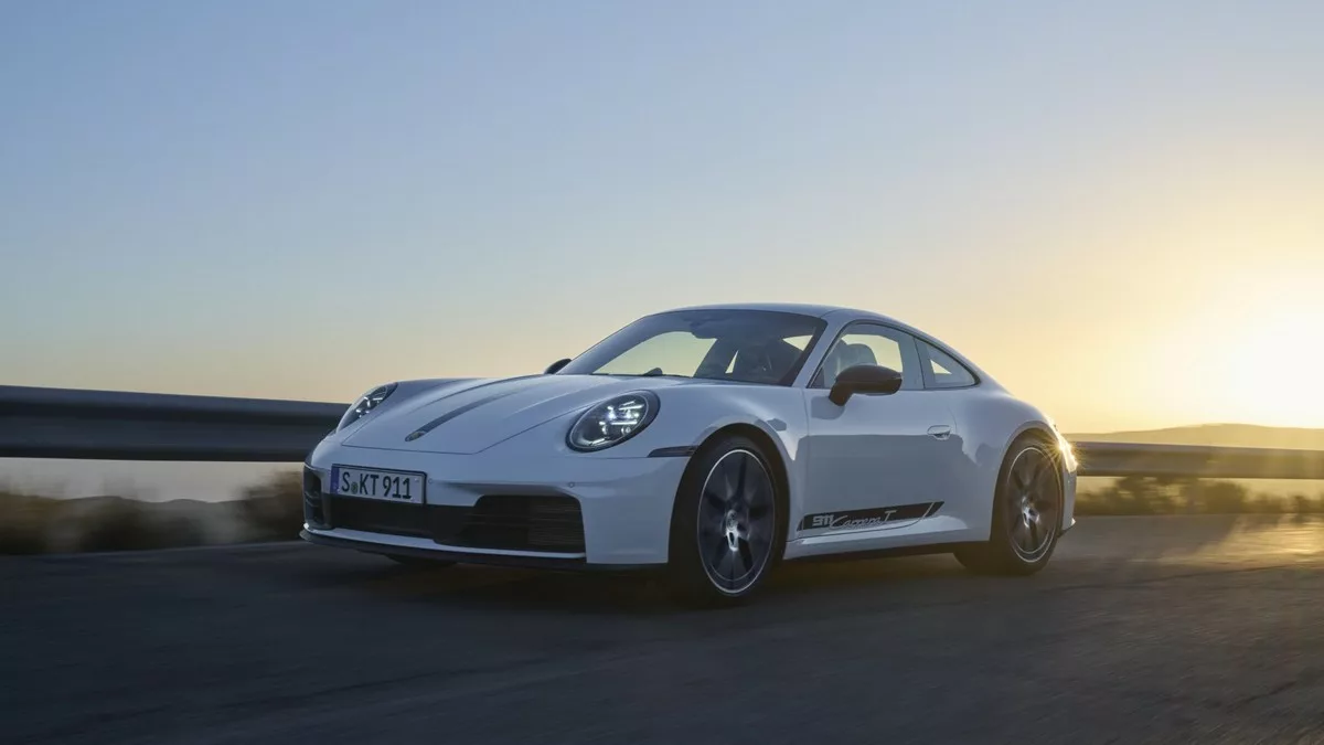 Porsche 911 Carrera T Coupé 2025