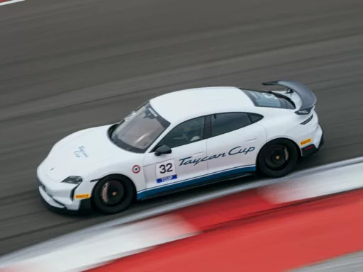 Porsche Taycan Cup