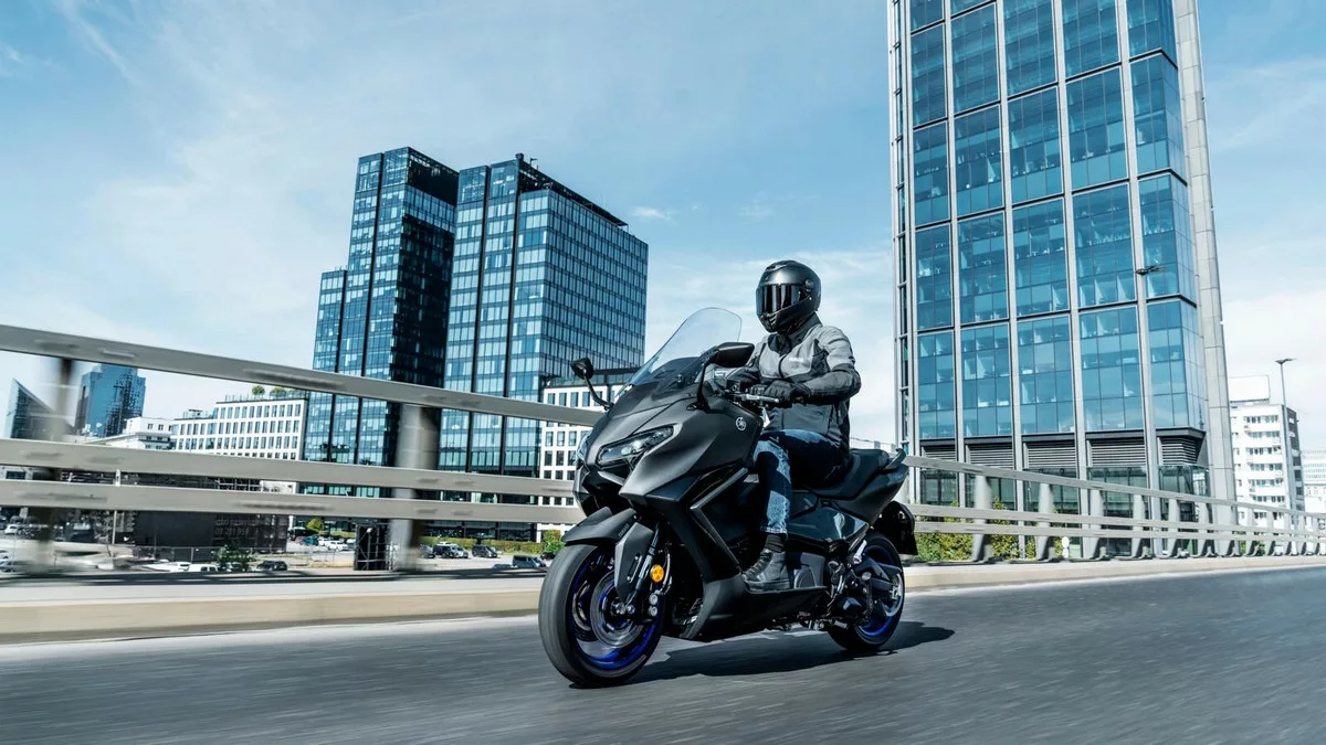 Yamaha TMAX 2025