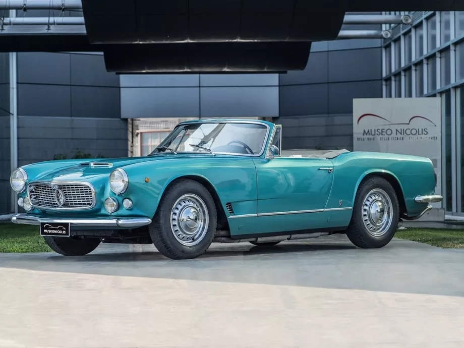 Maserati 3500 GT Spider Vignale del 1960