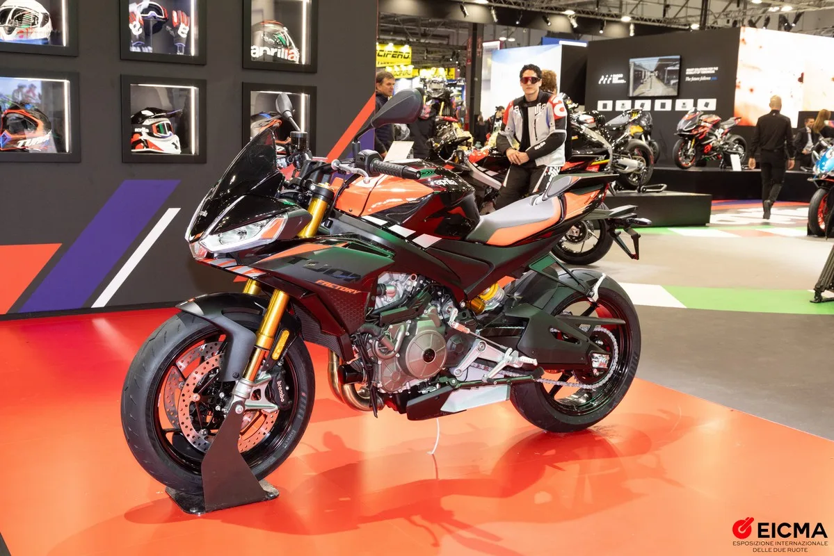 Aprilia Tuono V4 Factory 2025