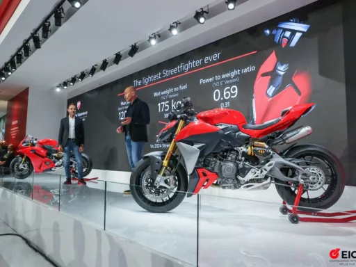 Ducati Streetfighter V2 2025