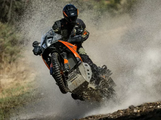 KTM 790 Adventure 2025