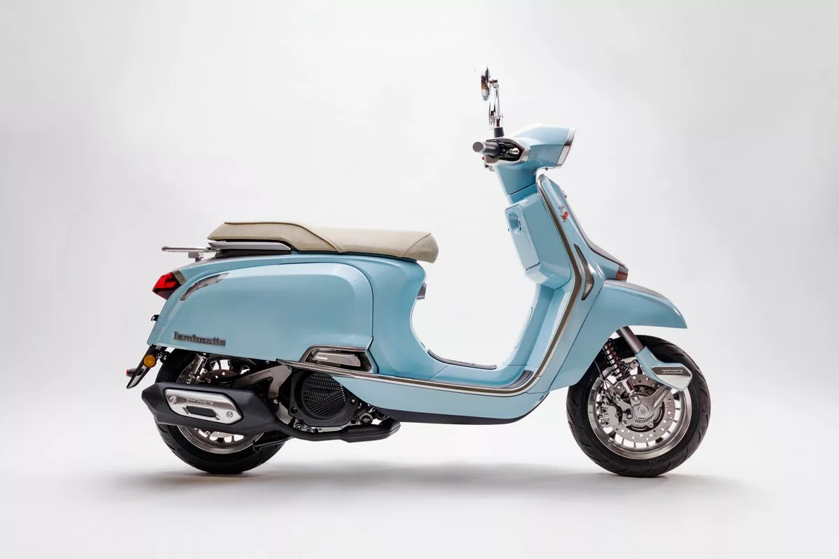 Lambretta J 2025