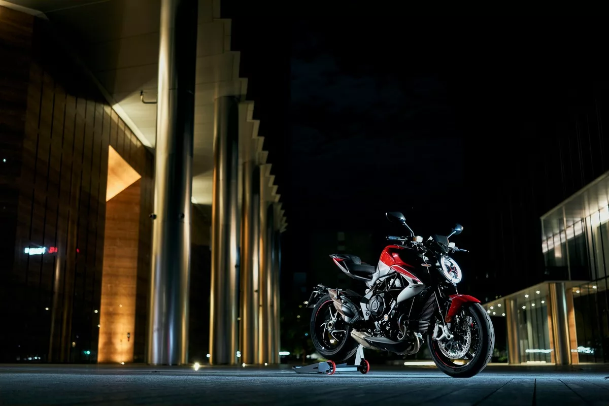 MV Agusta Brutale RR Ottantesimo