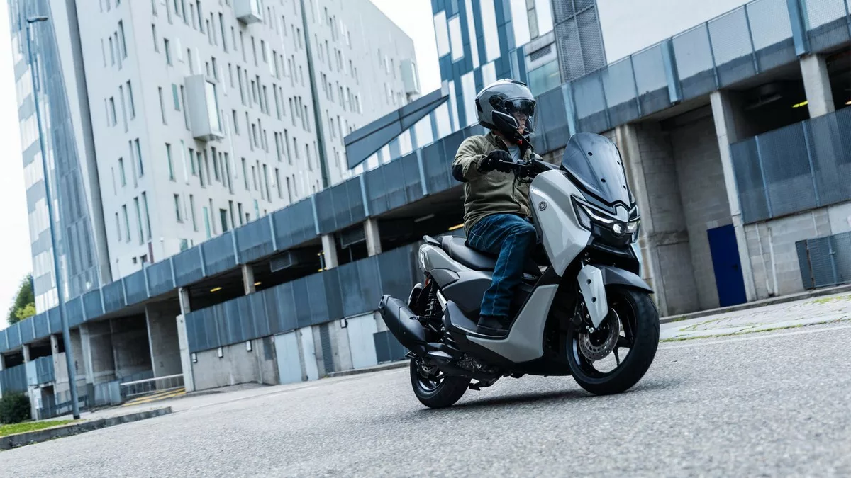 Yamaha NMAX 2025