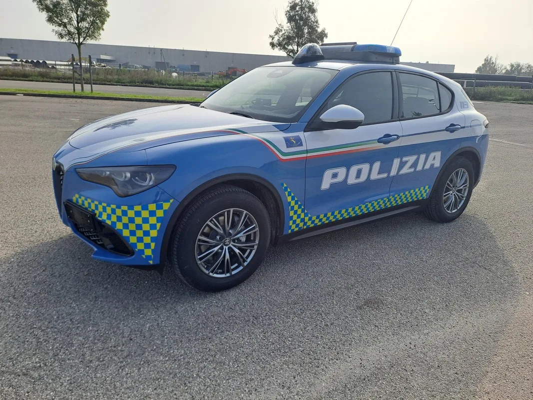 Alfa Romeo Stelvio Polizia di Stato