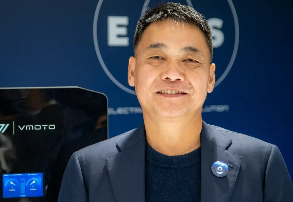 Charles Chen CEO Vmoto