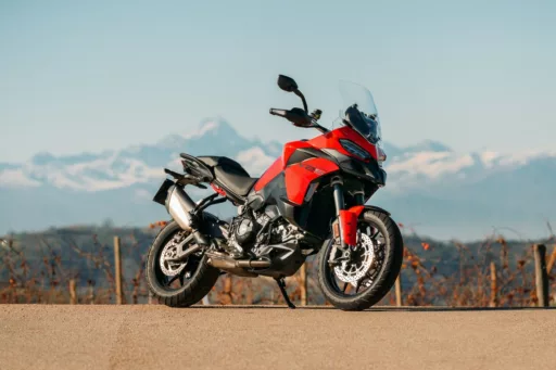 Ducati Multistrada V2 2025