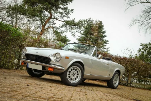 Fiat 124 Spider