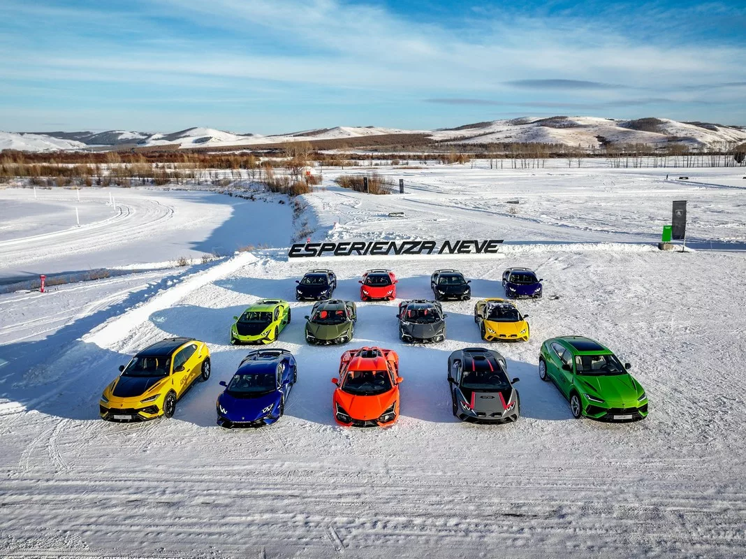 Lamborghini Esperienza Neve Mongolia