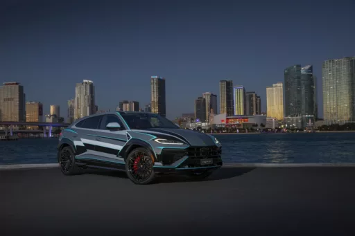 Lamborghini Urus SE Ad Personam Miami