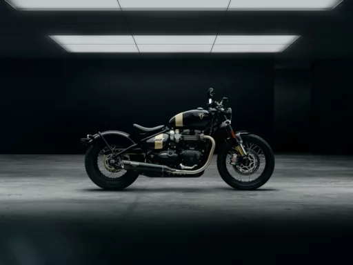 Triumph Bonneville Bobber TFC 2025