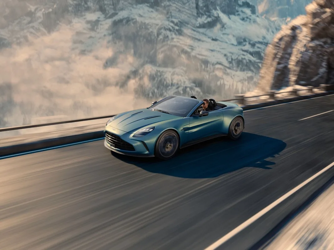 Aston Martin Vantage Roadster 2025