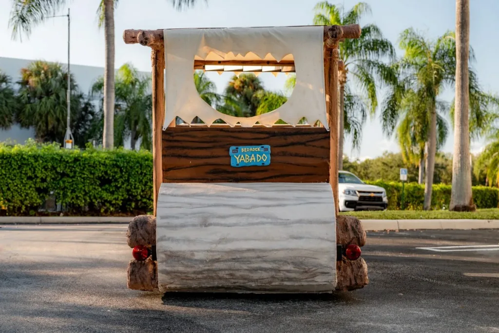 Golf cart elettrico Flintstones Flintmobile