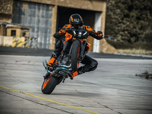 KTM 990 DUKE MY24