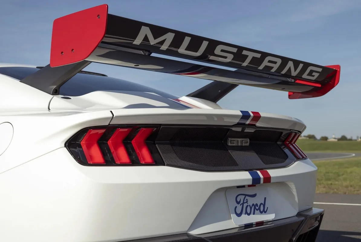 Mustang GTD Spirit of America 2025