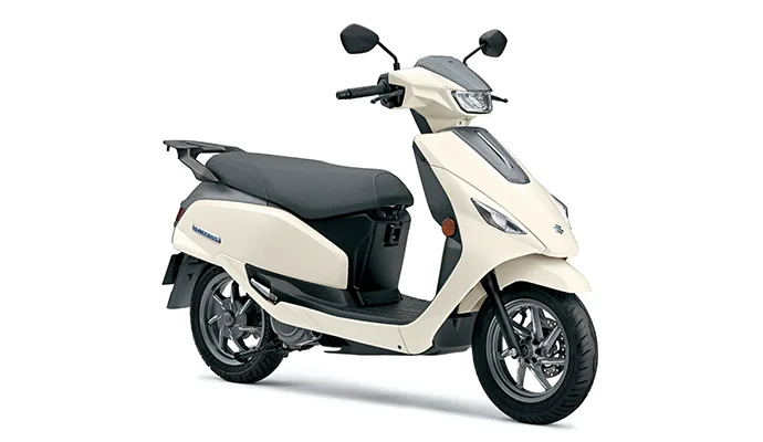 Suzuki e-ACCESS 2025