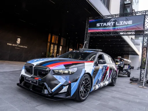 BMW M5 Touring MotoGP Safety Car 2025