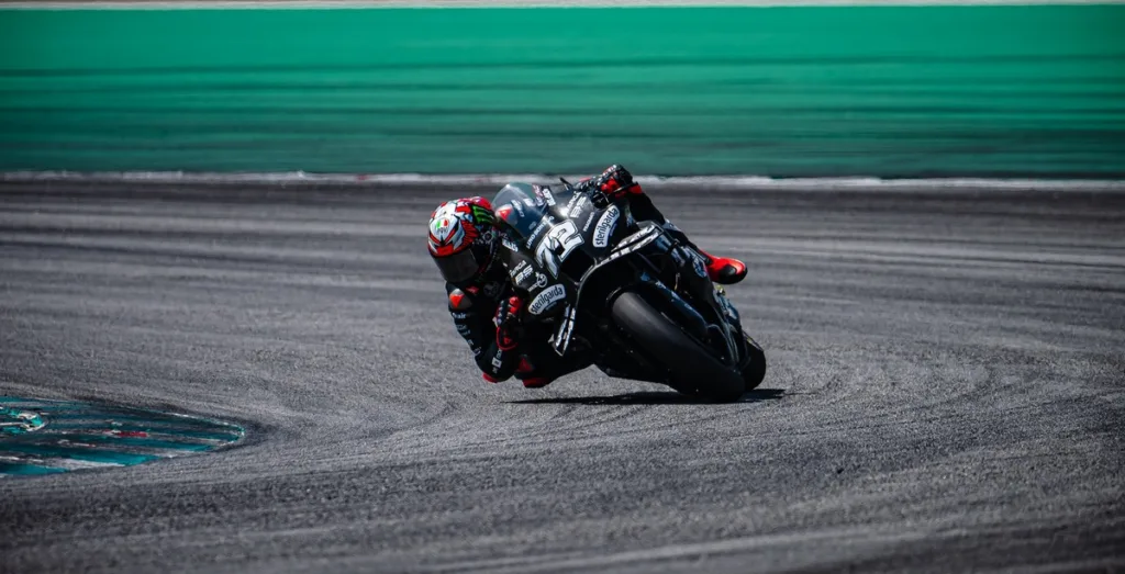 Bezzecchi Test MotoGP Sepang Aprilia