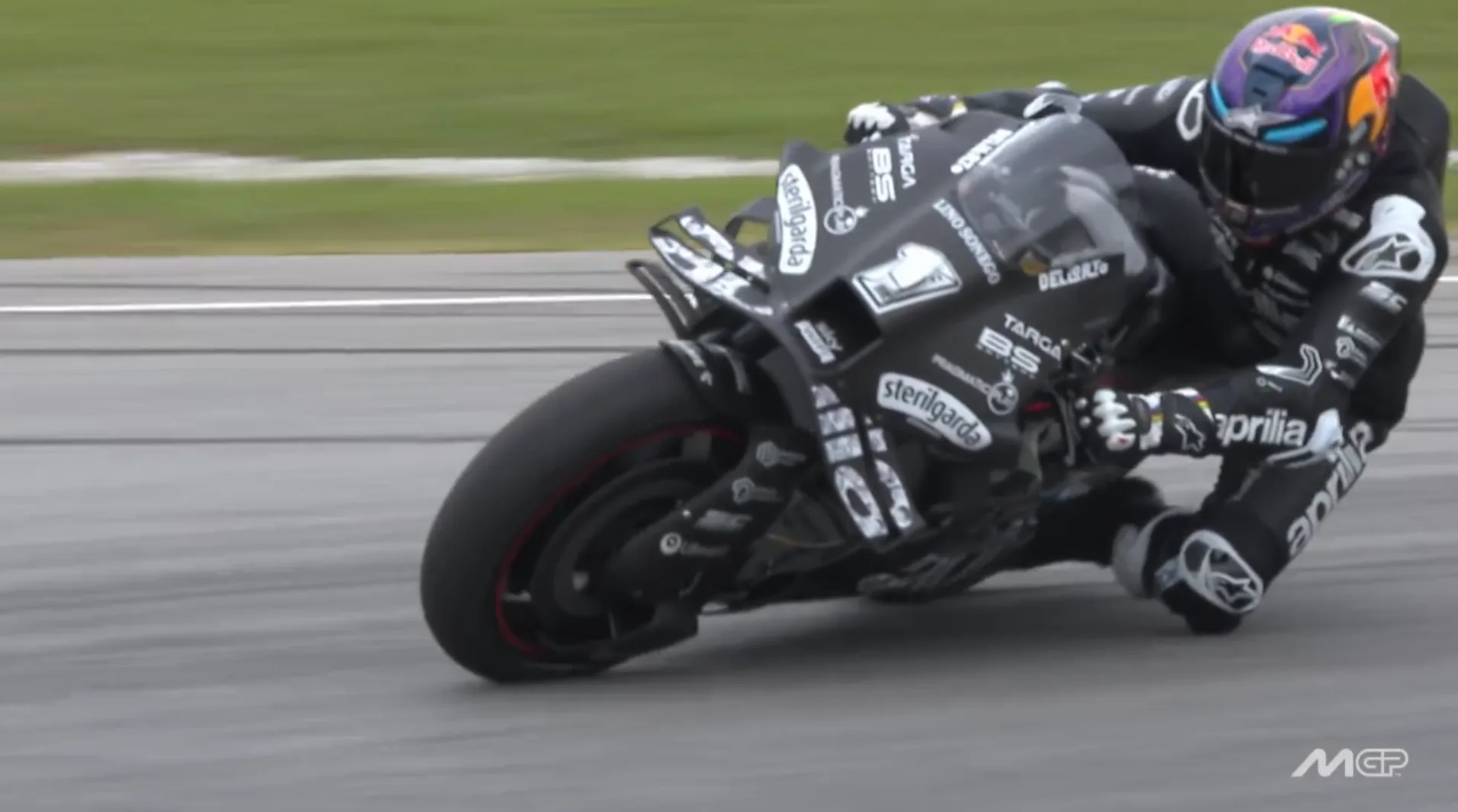 Highside Martin Aprilia Test MotoGP Sepang 2025