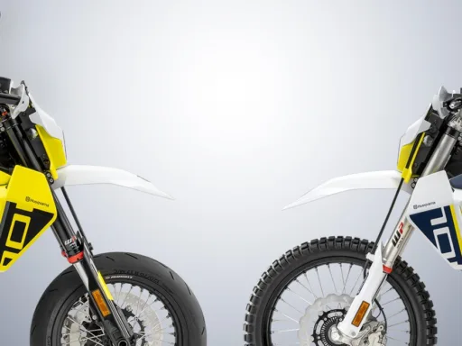 Husqvarna 701 Enduro e 701 Supermoto 2025