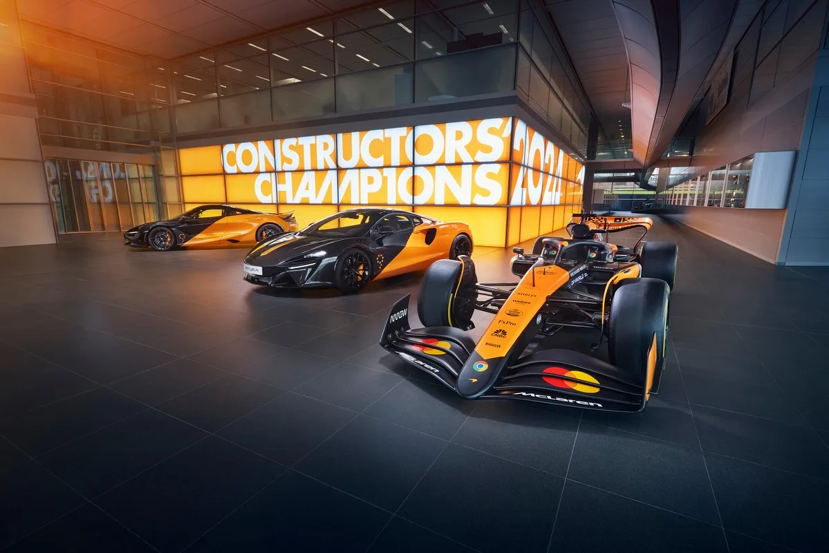 McLaren MCL38 Celebration Edition