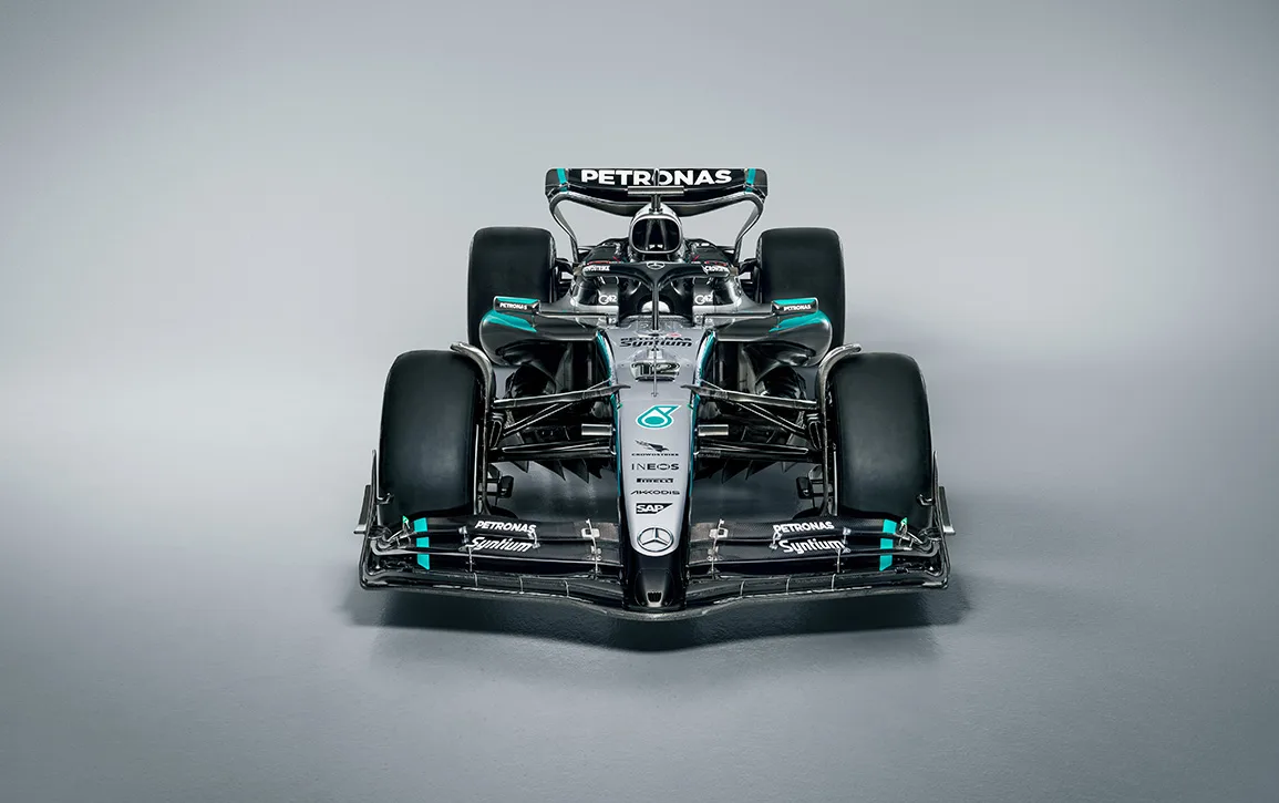 Mercedes F1 W16 2025