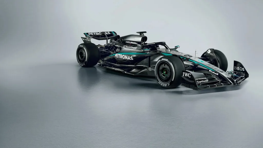 Mercedes F1 W16 2025