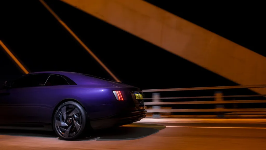 Rolls-Royce Black Badge Spectre