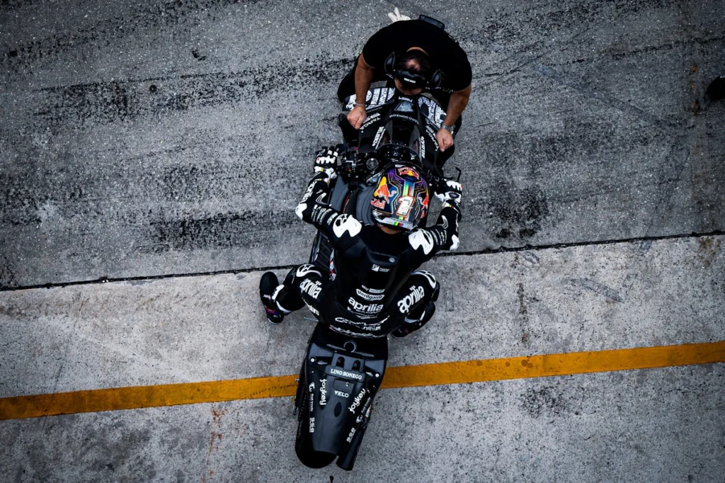 Test MotoGP Sepang 2025 Aprilia